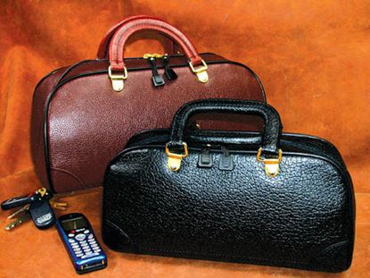 Zipper Physician Bag 14  Black Leather